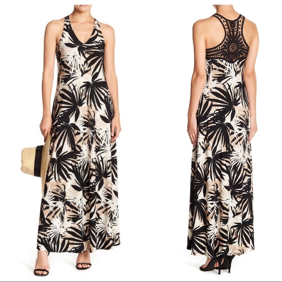 Gabby Skye Dresses & Skirts - Gabby Skye Crochet Back Printed Maxi Dress